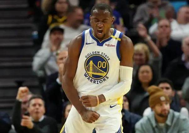 加拿大28-库明加初露巨星獠牙 终成二当家？仍得看科尔脸色